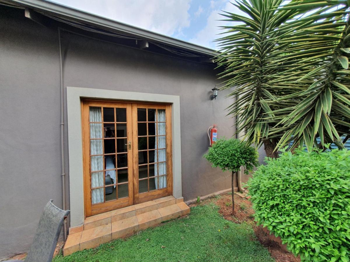 7Th Street Guesthouse Johannesburg Eksteriør bilde